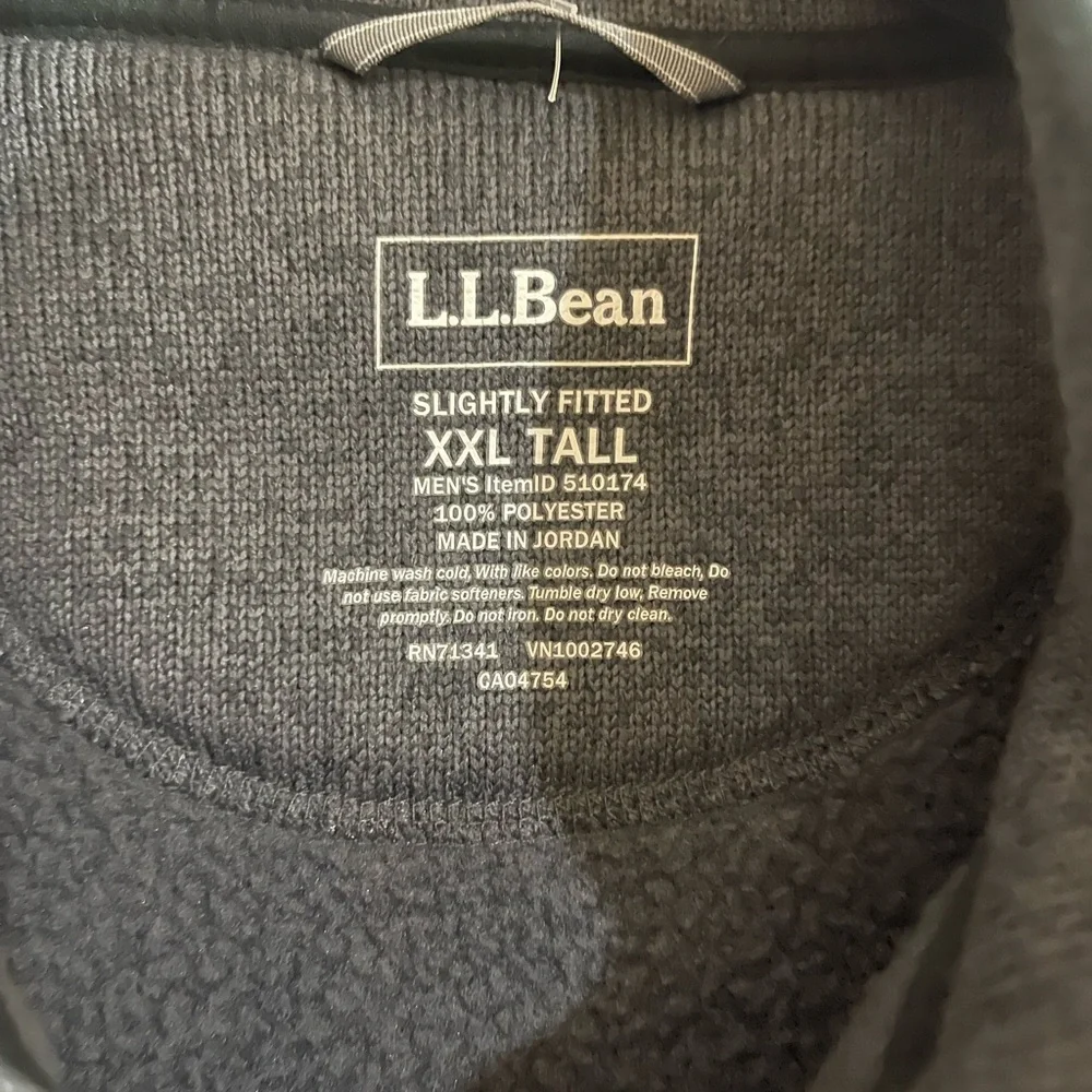 L.L. Bean Men's Charcoal Fleece Vest
